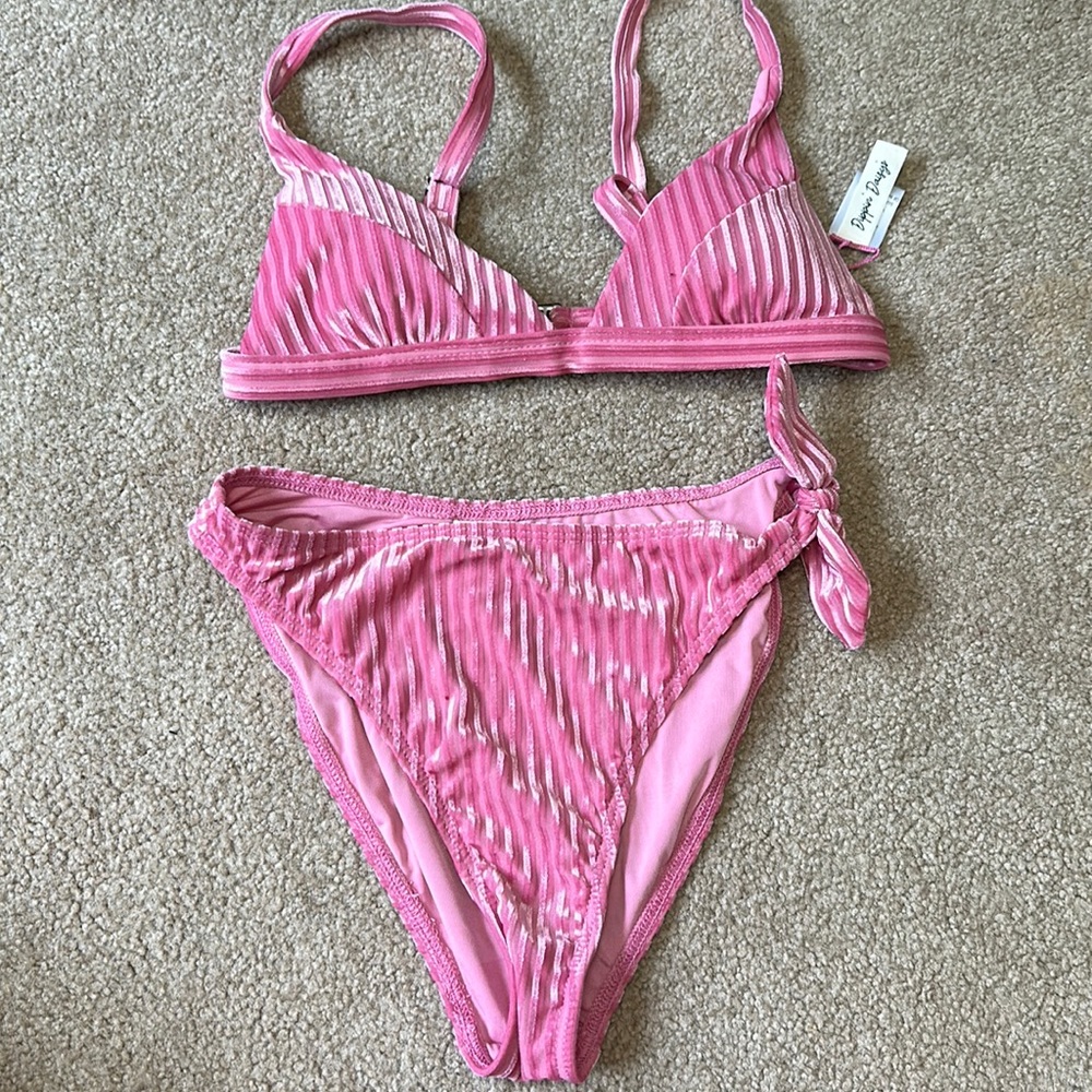 Worn once , Dippin Daisys bikini